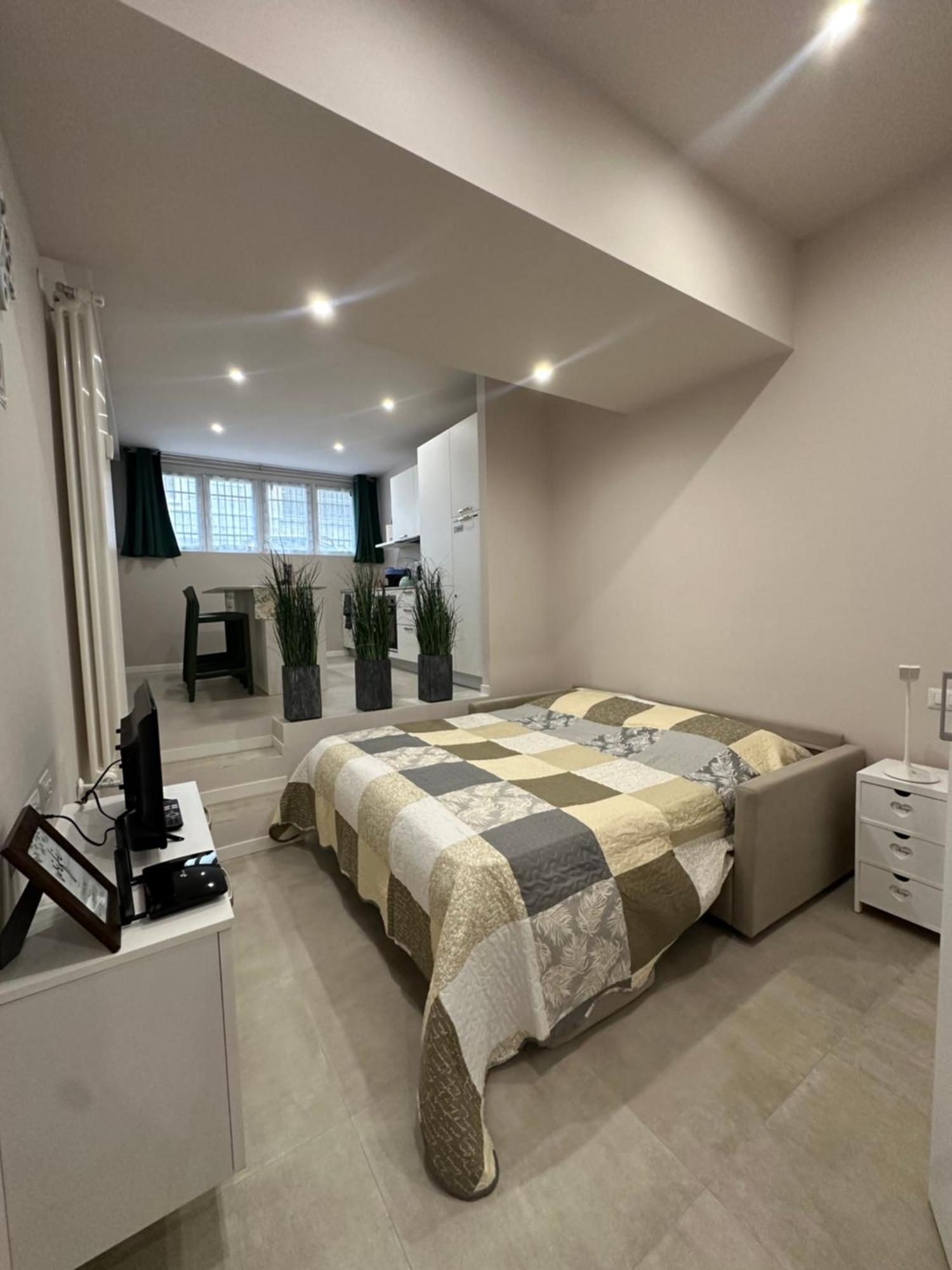Ferienwohnung Monolocale Piazza Gambara M1 Mailand Exterior foto