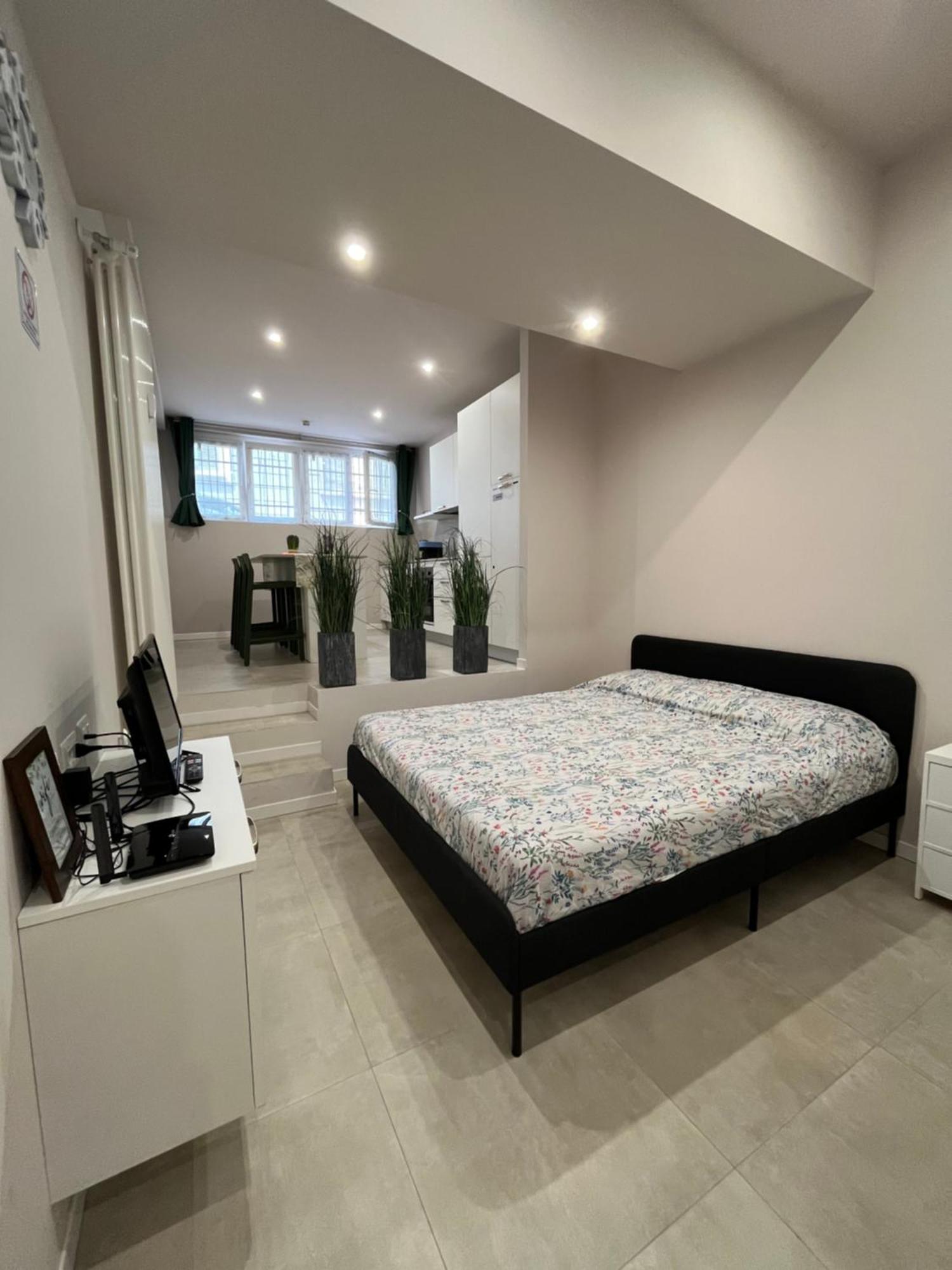 Ferienwohnung Monolocale Piazza Gambara M1 Mailand Exterior foto